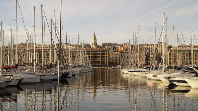Marseille: Bookbinding Experience in the Old Port - Included Tools and Materials