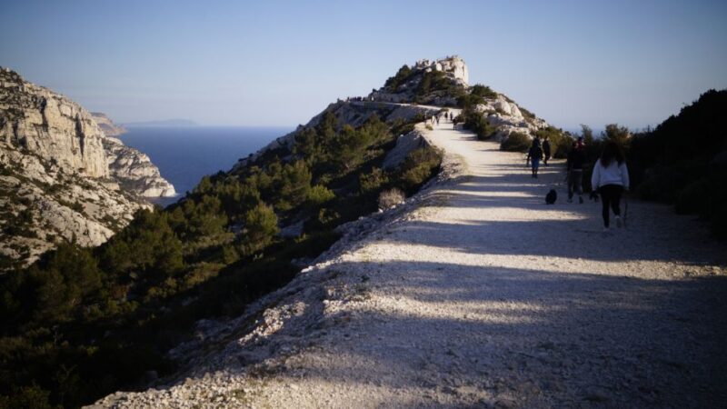 Marseille: Calanques National Park Guided Hike With Picnic - Exclusion Details