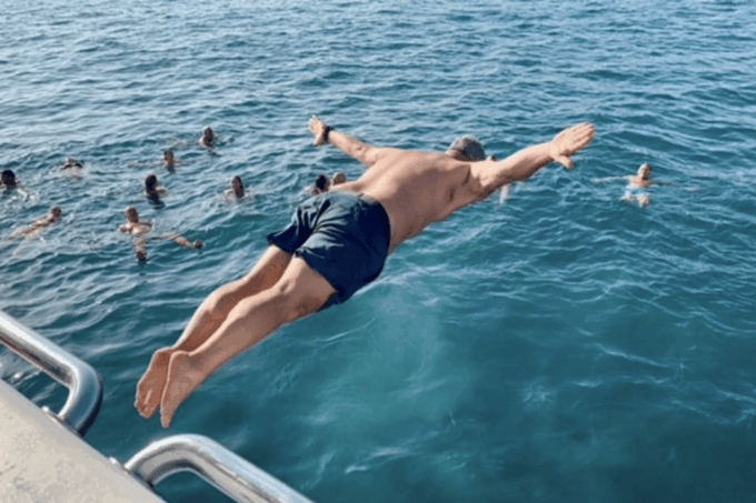 Marseille: Calanques Sailing Catamaran Cruise With Swimming - Customer Feedback and Ratings