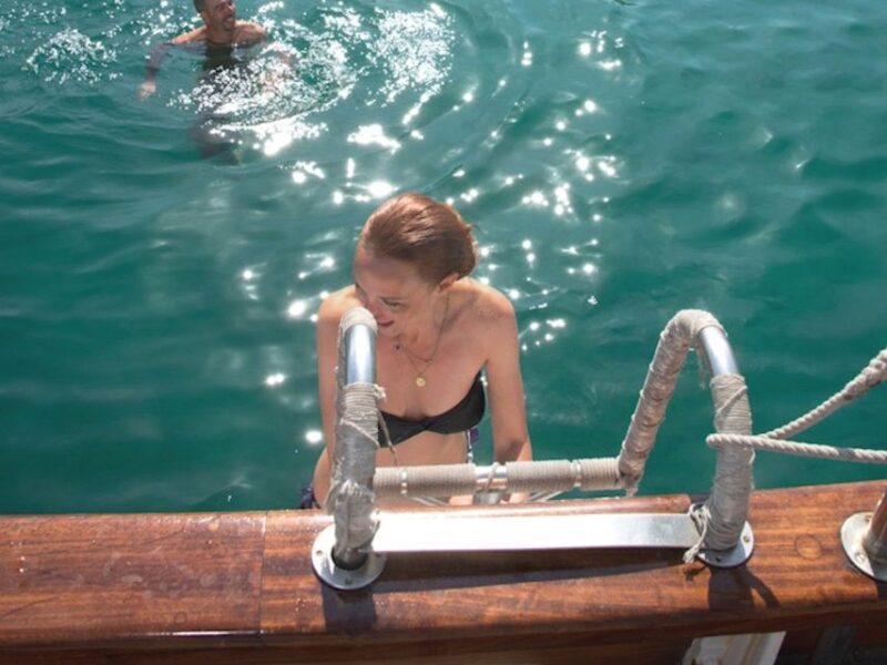Marseille: Calanques Sailing Day Trip With Lunch and Wine - Welcome Coffee and Local Biscuits