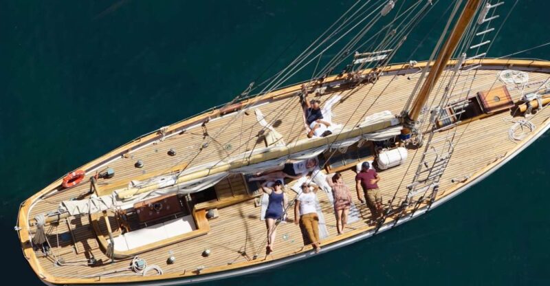 Marseille: Calanques Sailing Day With Lunch - Key Points