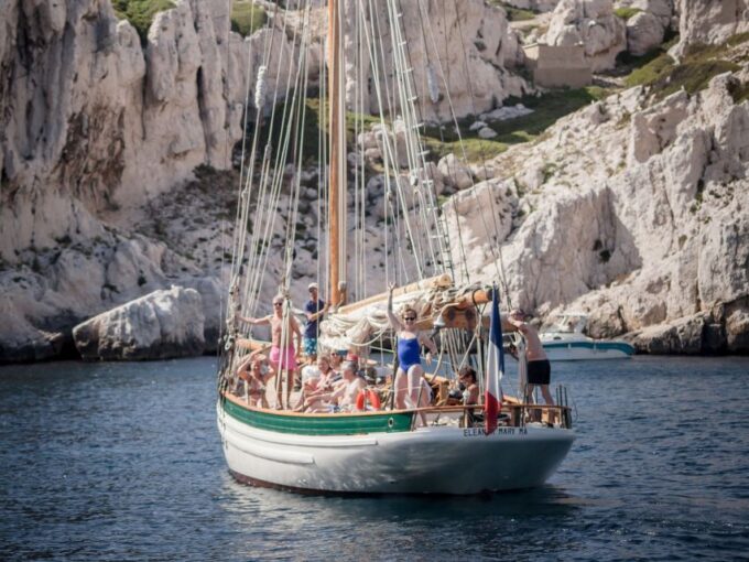 Marseille: Calanques Sailing Day With Lunch - Highlights of the Day Trip