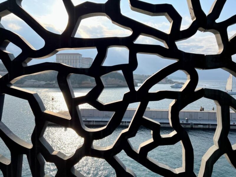 Marseille: Capture the Most Photogenic Spots With a Local - Key Points