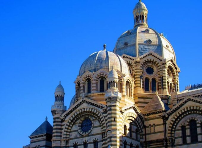 Marseille, Cassis & Aix-En-Provence Full-Day Tour - Transportation and Amenities