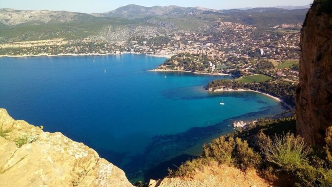 Marseille, Cassis & Aix-En-Provence Full-Day Tour - Frequently Asked Questions