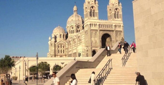 Marseille/Cassis/Aix En Provence: Highlights Tour - Frequently Asked Questions