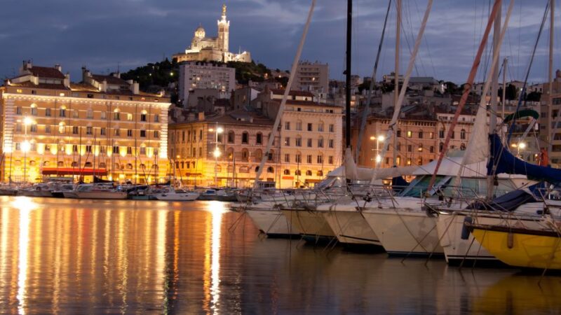 Marseille: City Exploration Game and Tour - Requirements