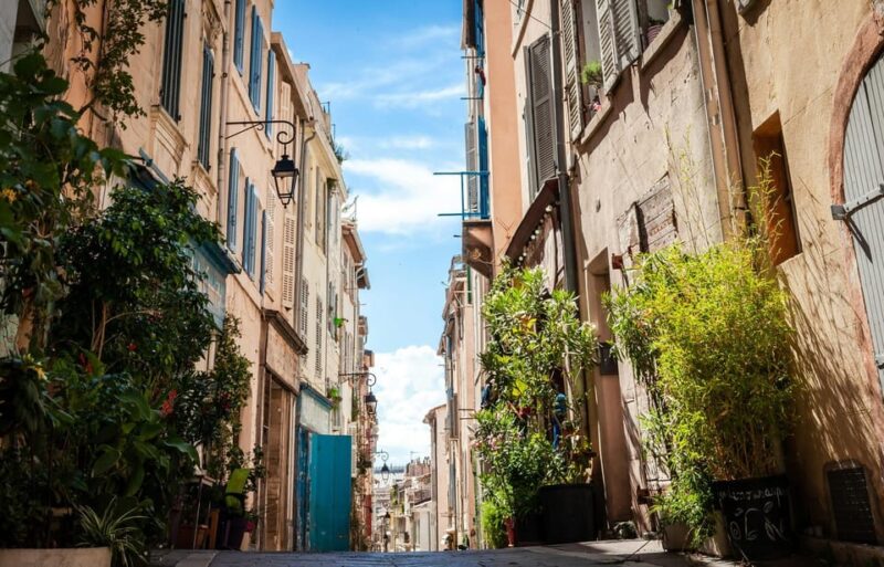 Marseille: Cosquer Cave Ticket & Panier District Audio Tour - Feedback From Travelers