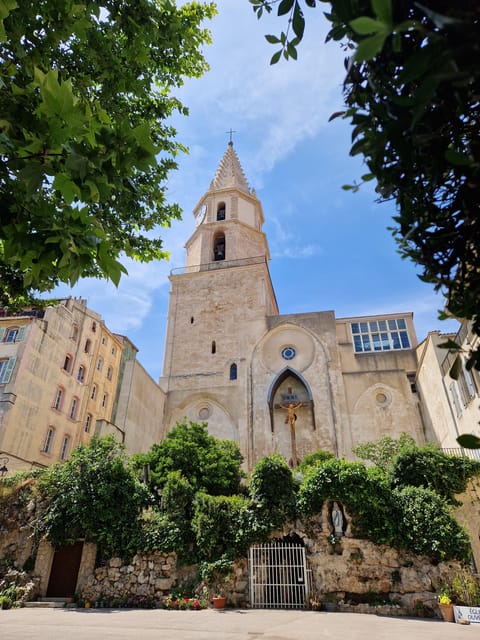 Marseille: Discover the Old Town With a Marseillais - Unveiling the Citys Greek and Roman Roots