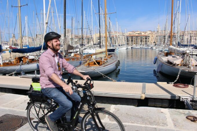 Marseille: E-bike Virtual Guided Tour - Languages Offered