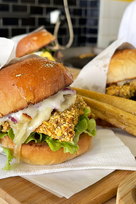 Marseille: Foodie Walking Tour of the Cours Julien District - Experience Highlights