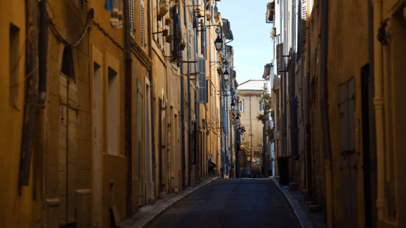 Marseille: Guided Audio Tours : You Pick the Neighborhood - Discovering the Oldest District of Marseille