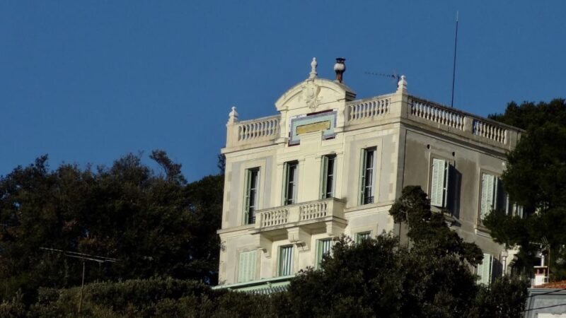 Marseille: Guided Off-the-Beaten-Path Neighborhood Walk - Participant Requirements and Considerations