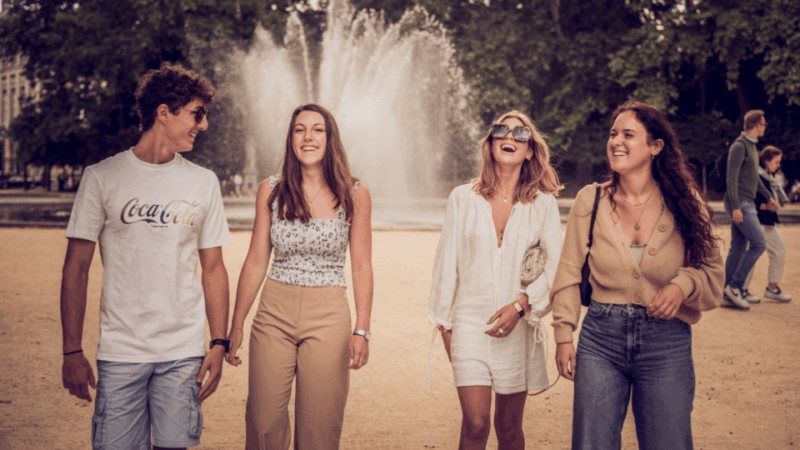 Marseille: Guided Walking Tour Corniche/Vallon Des Auffes - Experience Highlights