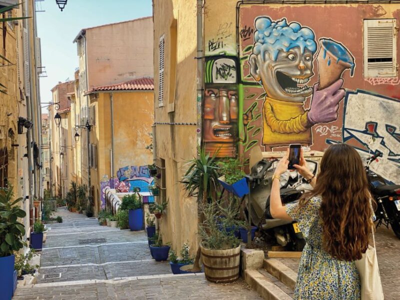 Marseille: Hop-On Hop-Off Bus Tour & Panier Walking Tour - Hop-on Hop-off Bus Tour Details