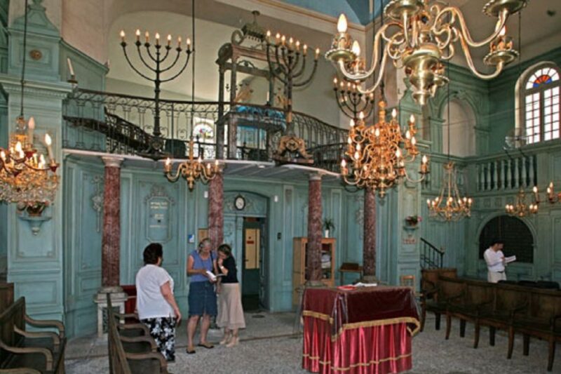 Marseille: Jewish Heritage in Provence 8-Hour Tour - Discovering Typical Provençal Villages