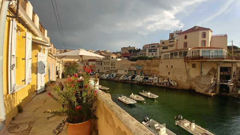 Marseille: Local Neighborhoods Guided Walking Tour - Key Points