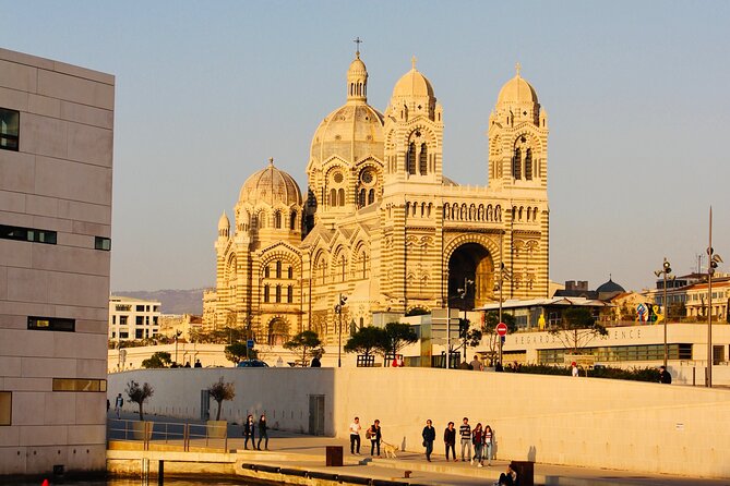 Marseille Old Town Quest Experience - Solving Puzzles and Challenges