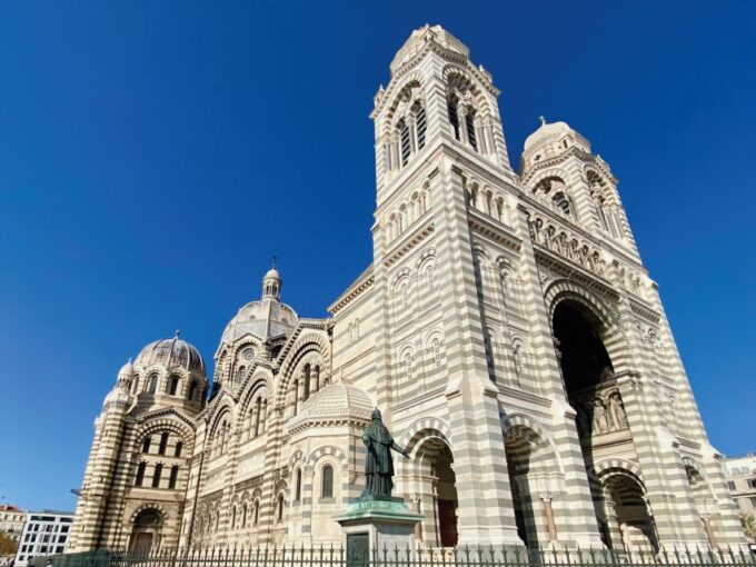 Marseille: Panier District Smartphone Audio Walking Tour - Meeting Point Details