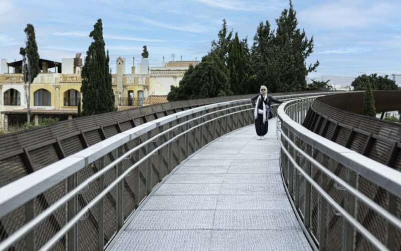 Marseille: Photo Shoot in a Mediterranean City - Key Points