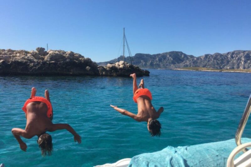 Marseille: Private 4-Hour Excursion to Calanques NP - Discovery Circuit: Port Des Goudes to Calanque De Sugiton