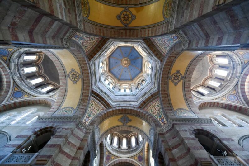Marseille: Private Architecture Tour With a Local Expert - Exclusive Private Tour With Local Expert