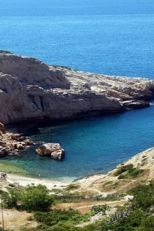 Marseille : Private Custom Tour With a Local Guide - Sightseeing Highlights