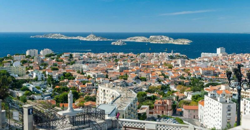 Marseille: Private Walking Guided Tour - The Corniche Coastal Road