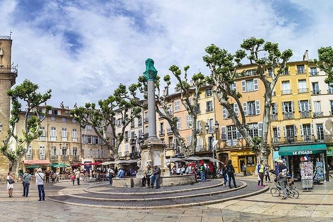 MARSEILLE Shore Excursion Full Day Private Tour: Taste of Provence - Key Attractions in Provence