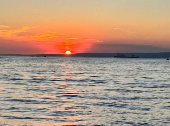 Marseille: Sunset Frioul Archipelago Boat Cruise - Weather Policy and Cancellation