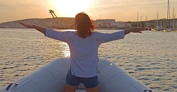 Marseille: Sunset Frioul Archipelago Boat Cruise - Sunset and Nighttime Return to Marseille