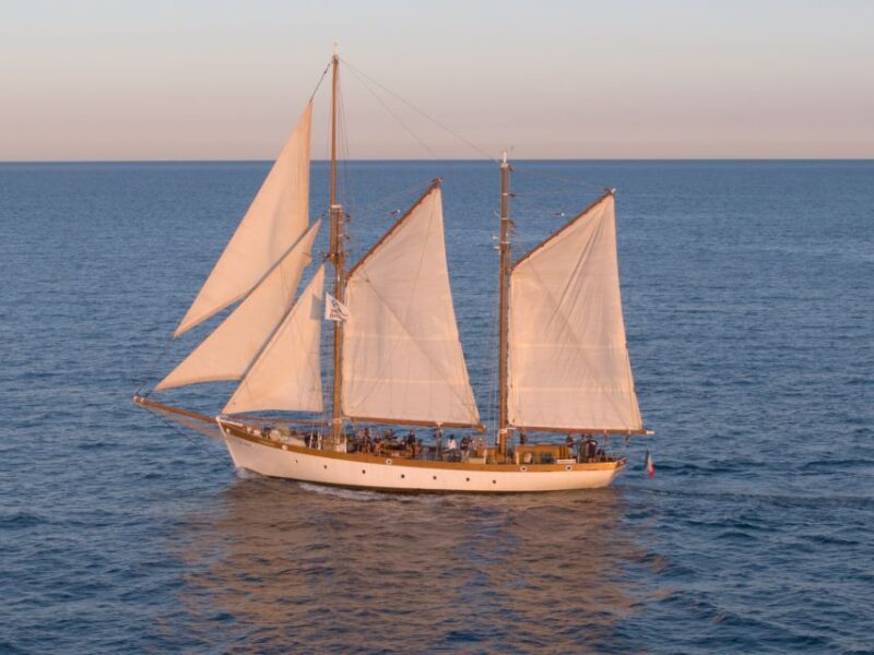 Marseille: Sunset Sailing Dinner in the Frioul Archipelago - Inclusions and Highlights
