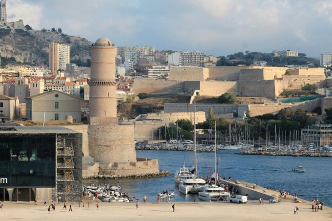 Marseilles: Self-Guided City Discovery With Mobile App - Discover Local Landmarks