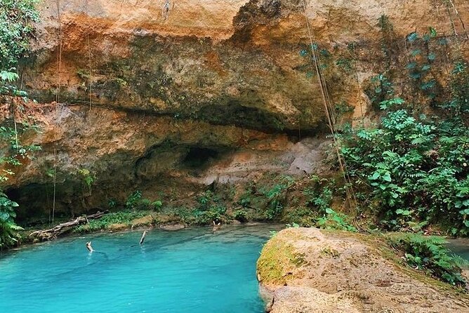Martha Brea Rafting and Blue Hole "Combo Tour"From Montegobay - Tour Overview