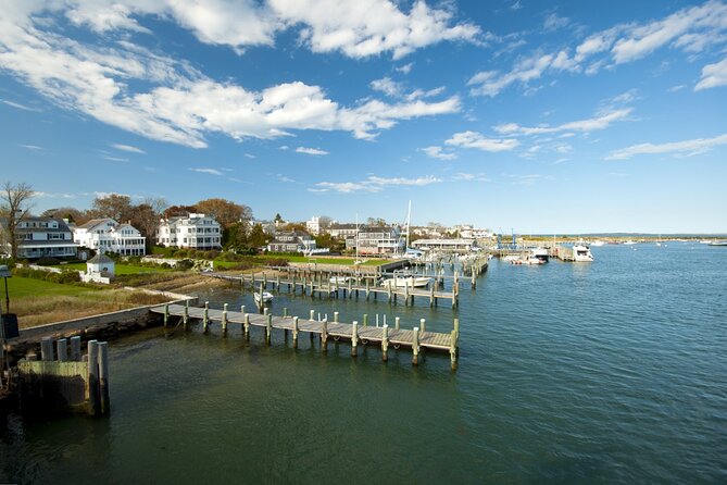 Marthas Vinyard Driving & Walking GPS-Guided Audio Tour - Exploring Marthas Vineyard at Your Pace