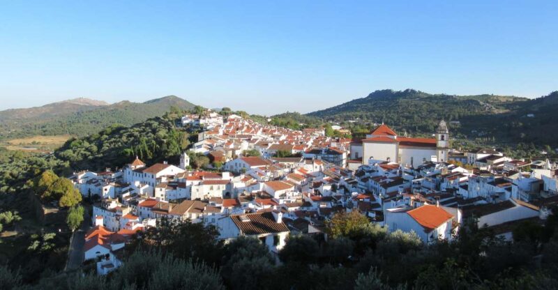 Marvão: Megalithic Monuments Private Tour With Hotel Pickup - Transportation and Logistics