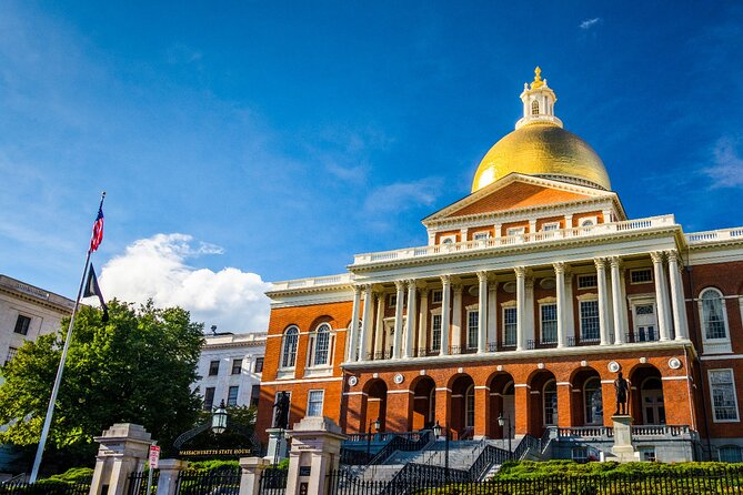 Massachusetts Self-Guided Driving and Walking Tours Bundle - Personalized Experiences and Memorable Keepsakes