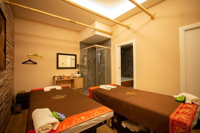 MASSAGE of Your Choice of 60 Min in the Same Room at THAI MASSAGE ALURA - Booking and Cancellation