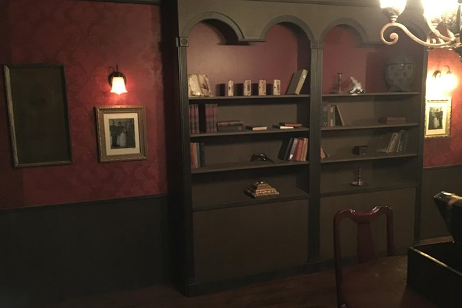 Master Of Illusions Magic & Paranormal Escape Room at Extreme Escape San Antonio - Team-Building Experience Details