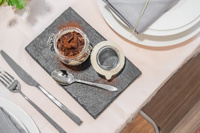 Master the Art of Making Risotto With a Local Chef in Milan - Booking and Cancellation Policy