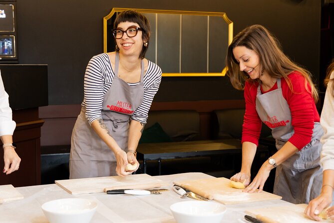 Masterclass: Spritz and Pasta Making Workshop in Rome - About Your Stay