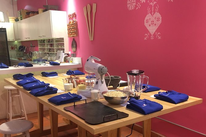 Mastering Mexican Salsas Cooking Class and Market Tour - Meeting Information