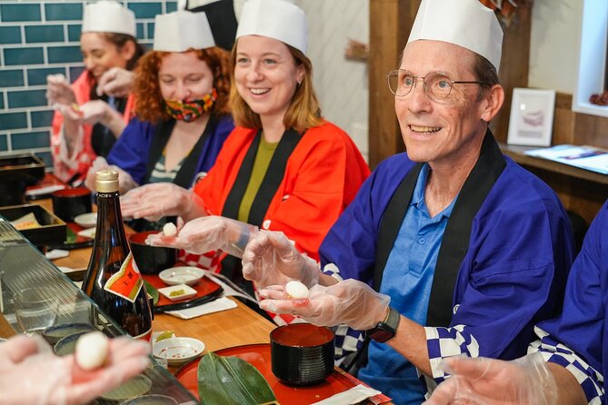 Mastering the Art of Sushi & Kobe Beef: A Hands-On Experience - Savoring the Shabu-Shabu Experience