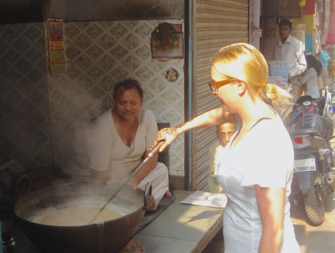 Masterji Kee Haveli-Rickshaw Ride, Food& Cultural Experience - Capturing Panoramic Views