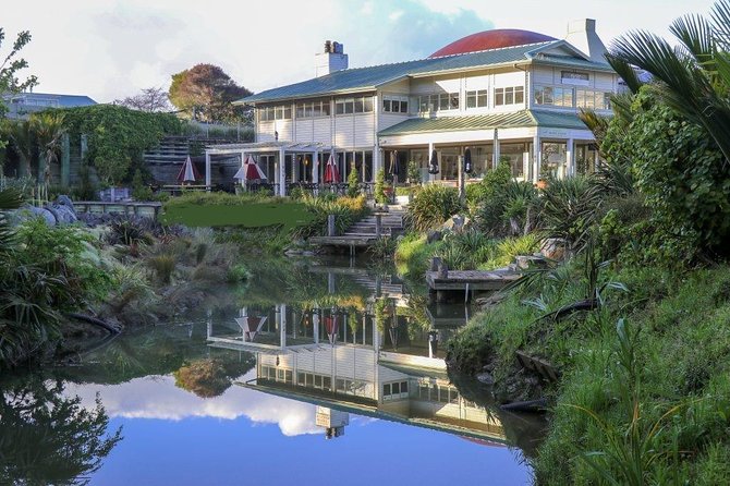 Matakana Riverside Market, Beaches and Winery Tour From Auckland - Included Amenities