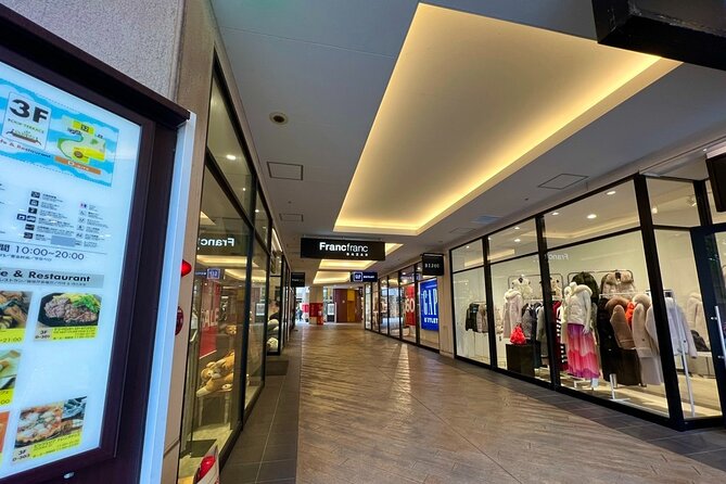 Matcha Delights and Japanese Sweets With Outlet Shopping Support - Outlet Shopping Opportunities