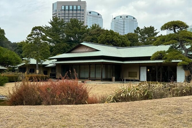 Matcha Delights and Japanese Sweets With Outlet Shopping Support - Meeting Point and Transportation