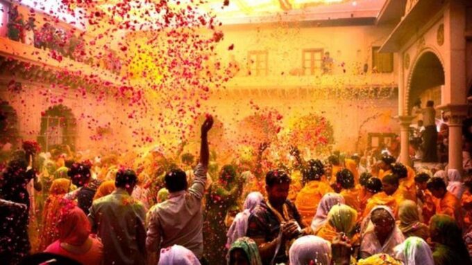 Mathura Vrindavan Holi Tour 2025 With Taj Mahal - Recap