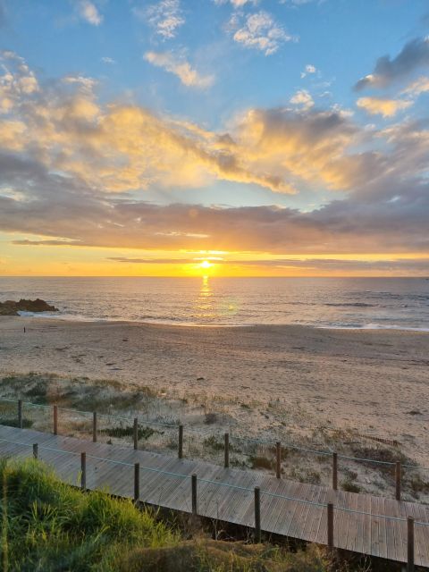 Matosinhos: Surf Guide Lessons for All Levels - Instructor and Group Details