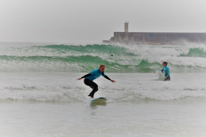 Matosinhos: Surfing Lesson With Equipment - Customer Feedback